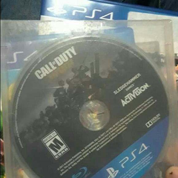 Ps4 Pro - Picture 3 of 4